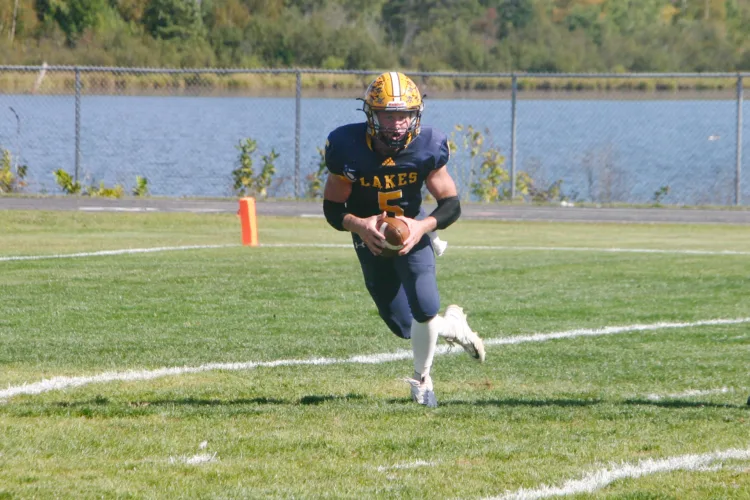 Lakes football rolls to win over North Central
